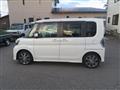 2016 Daihatsu Tanto