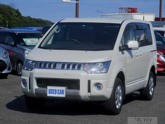 2019 Mitsubishi Delica D5