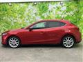2017 Mazda Axela