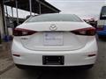2015 Mazda Axela