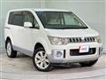 2011 Mitsubishi Delica D5