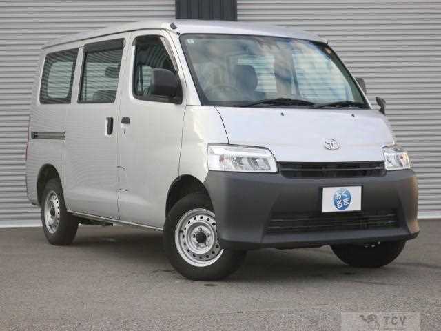 2022 Toyota Townace Van