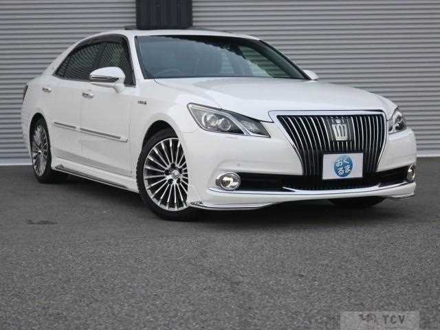 2014 Toyota Crown Majesta
