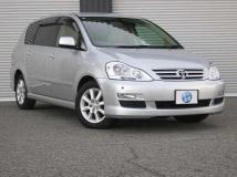 2005 Toyota Ipsum