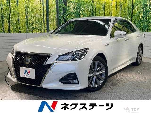 2015 Toyota Crown Hybrid