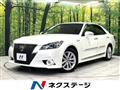 2015 Toyota Crown Hybrid