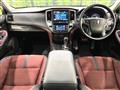 2015 Toyota Crown Hybrid