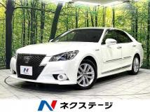 2015 Toyota Crown Hybrid