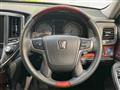 2014 Toyota Crown Majesta