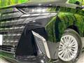 2025 Toyota Alphard Hybrid