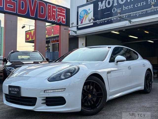 2015 Porsche Panamera