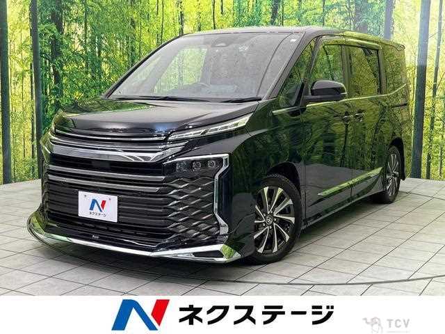 2023 Toyota Voxy