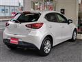2016 Mazda Demio