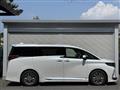 2025 Toyota Alphard G