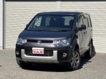 2014 Mitsubishi Delica D5