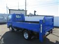 2010 Isuzu Elf Truck