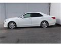 2013 Toyota Crown Hybrid