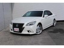 2013 Toyota Crown Hybrid