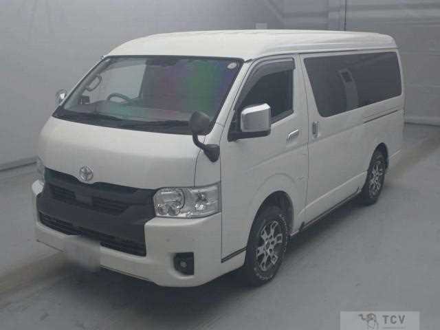 2022 Toyota Hiace Wagon