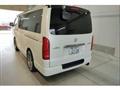 2010 Toyota Hiace Van