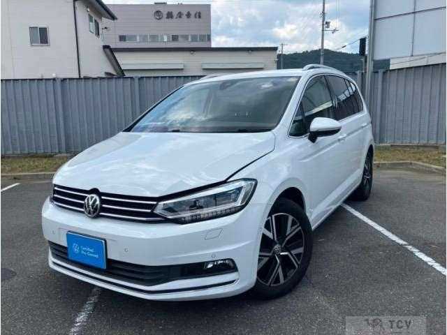 2020 Volkswagen Golf Touran