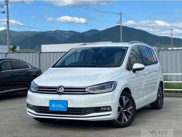 2021 Volkswagen Golf Touran