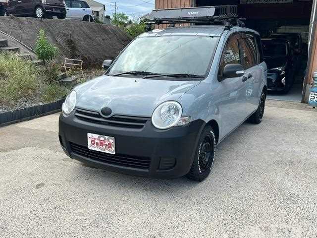 2012 Toyota Sienta
