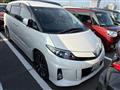 2013 Toyota Estima