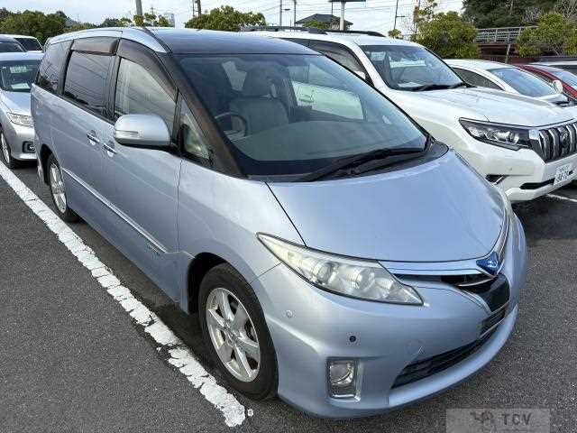 2011 Toyota Estima Hybrid