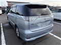 2011 Toyota Estima Hybrid