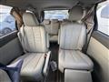 2011 Toyota Estima Hybrid