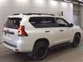 2022 Toyota Land Cruiser Prado