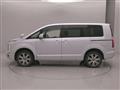 2022 Mitsubishi Delica D5