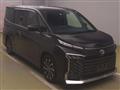 2022 Toyota Voxy