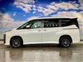 2022 Toyota Voxy