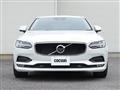2017 Volvo V90