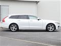 2017 Volvo V90