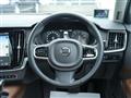2017 Volvo V90