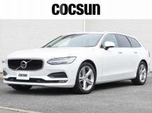 2017 Volvo V90