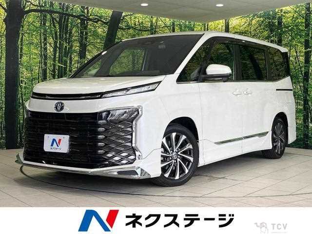 2023 Toyota Voxy