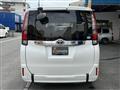 2015 Toyota Noah
