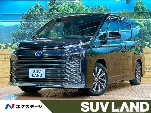 2023 Toyota Voxy