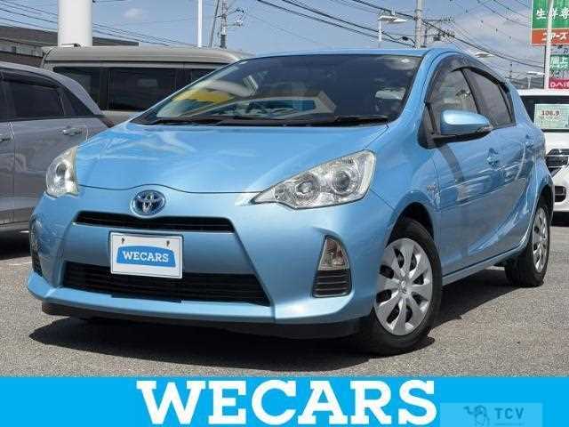2013 Toyota AQUA