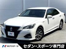 2016 Toyota Crown Hybrid