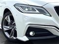 2019 Toyota Crown Hybrid