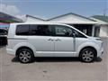 2024 Mitsubishi Delica D5