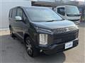2024 Mitsubishi Delica D5