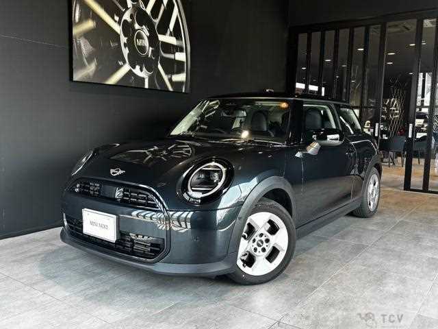 2024 BMW MINI