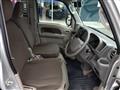 2019 Mitsubishi Minicab Van