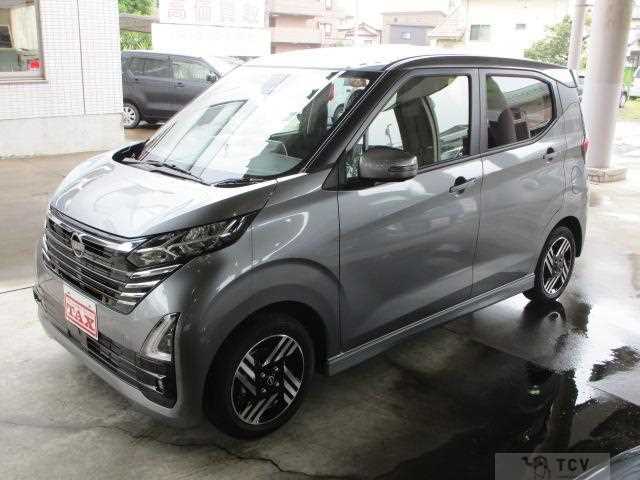 2025 Nissan Nissan Others